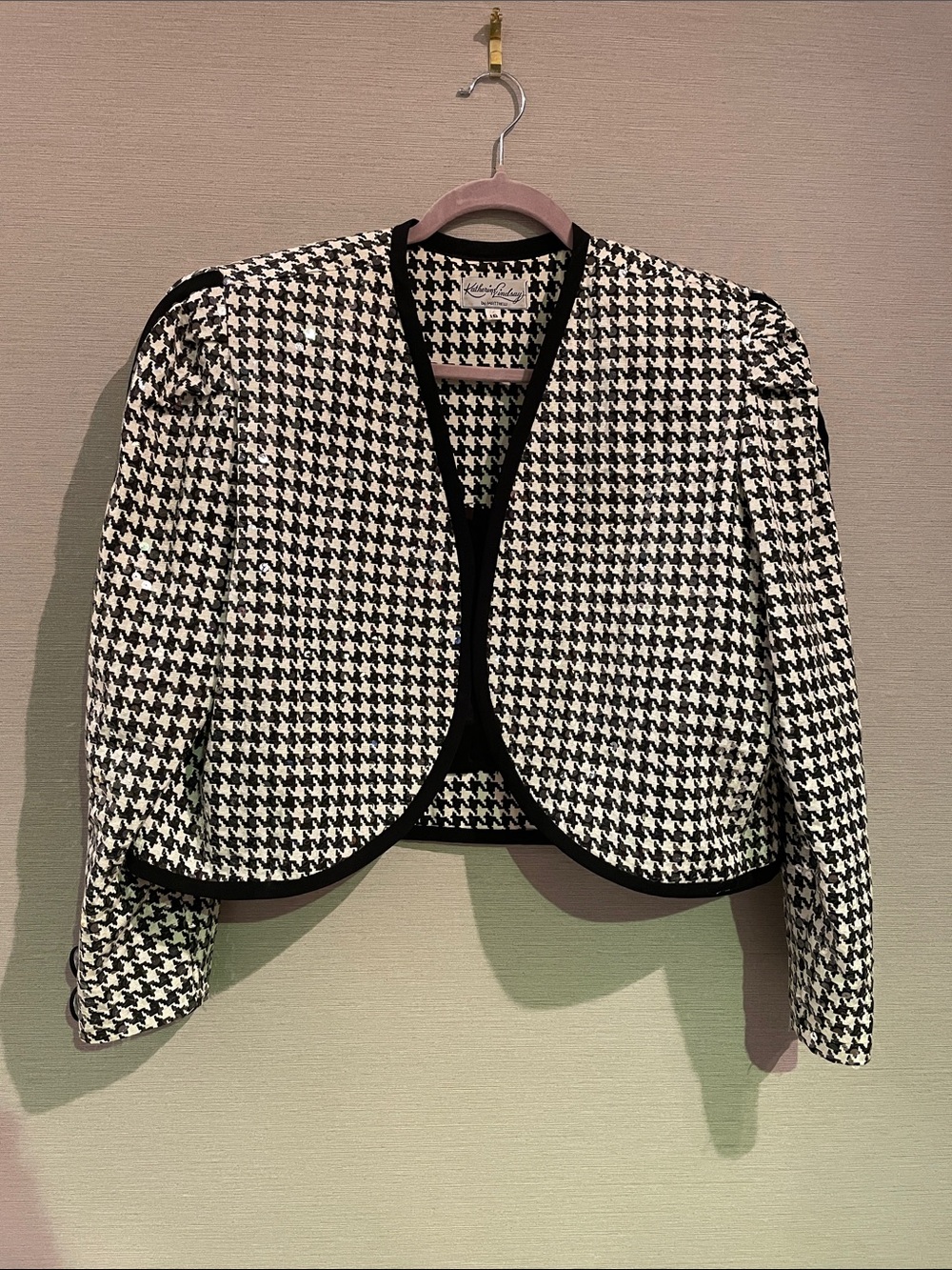 Women's Black & White Houndstooth Cropped Jacket